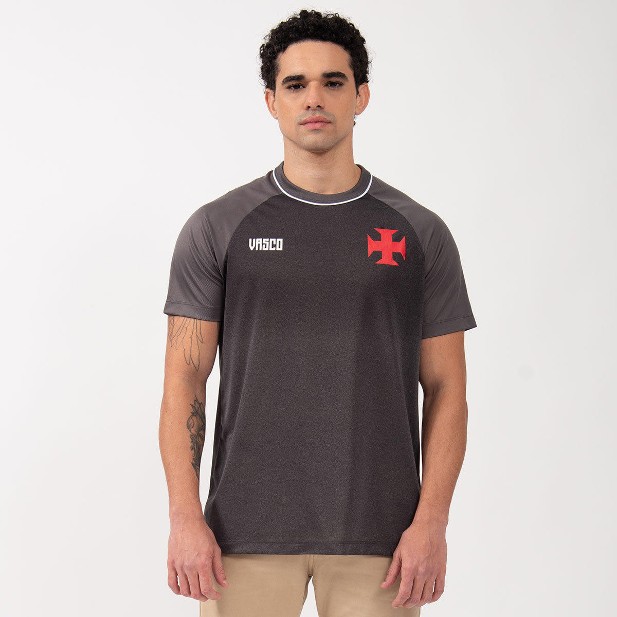 https://images.tcdn.com.br/img/img_prod/1006590/camisa_vasco_febre_masculina_4_20260522105731_168619d2acd4.jpg