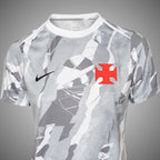 https://images.tcdn.com.br/img/img_prod/1006590/camisa_vasco_pr_jogo_26_feminina_2_20260522110220_40ae4ae3e58f.jpg