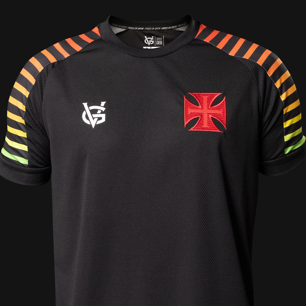 https://images.tcdn.com.br/img/img_prod/1006590/camisa_vasco_rasta_rootsmasculina_2_20260522105724_293a9a4d4585.jpg