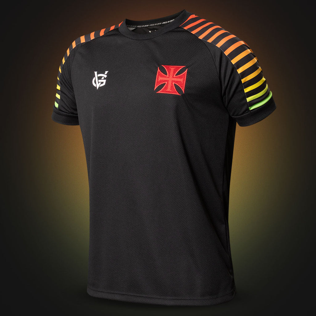 https://images.tcdn.com.br/img/img_prod/1006590/camisa_vasco_rasta_rootsmasculina_5_20260522105723_e84ed3cc39f2.jpg