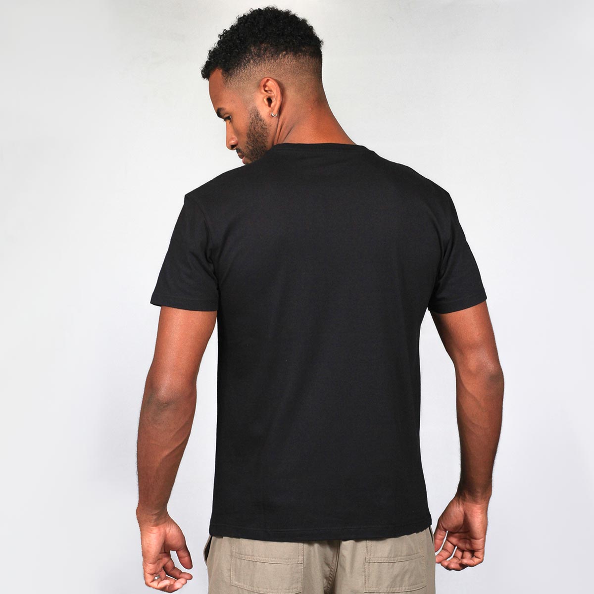 https://images.tcdn.com.br/img/img_prod/1006590/camisa_vasco_reserva_crvg_masculina_3_20260522105704_c91c6bc17c69.jpg