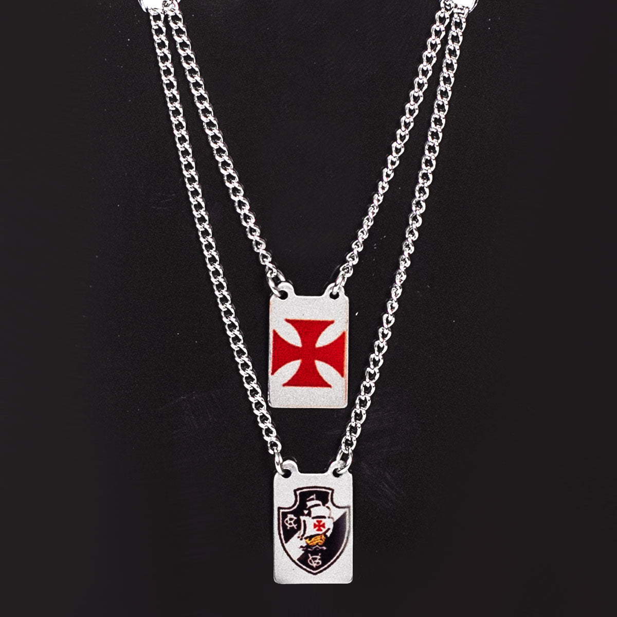 https://images.tcdn.com.br/img/img_prod/1006590/escapulario_vasco_cruz_de_malta_e_escudo_colorido_3757_1_4c6e34bfa02fafc68d71499fde240589_20260522105901.jpg