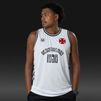https://images.tcdn.com.br/img/img_prod/1006590/regata_vasco_resistiremos_masculina_branca_3_20260522105614_e45401797445.jpg